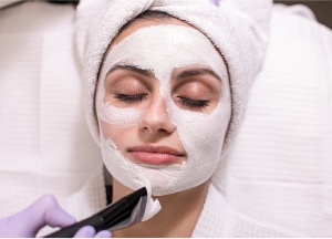 Chemical Peels for Acne & Acne Scars